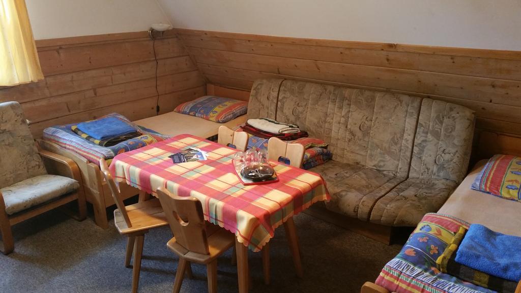 Camping Harenda Pokoje Goscinne I Domki Zakopane Exterior foto